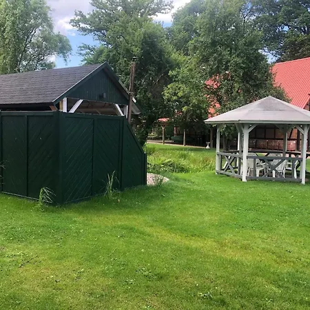 Wunderschoene In Gienau Mit Grosser Terrasse