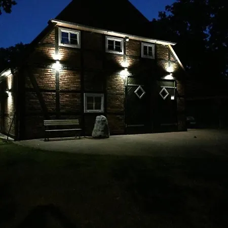 アパート Wunderschoene In Gienau Mit Grosser Terrasse