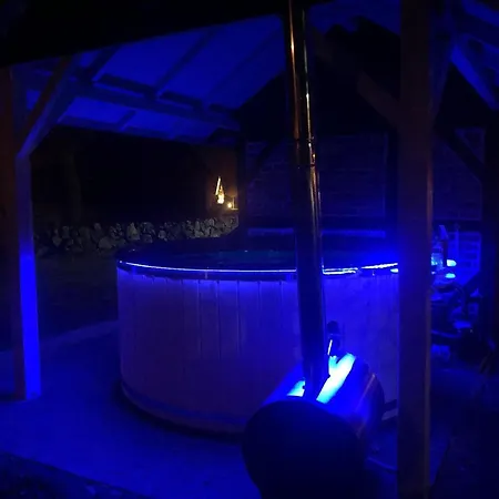 アパート Wunderschoene In Gienau Mit Grosser Terrasse